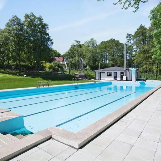 Charmig Liten Laegenhet Pa Oesterlen Sankt Olof Exterior foto